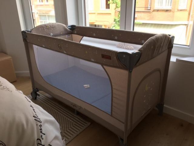 Quality Time Appartement Met Gesloten Garagebox 德帕内 外观 照片