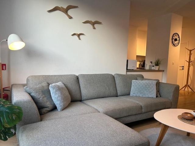 Quality Time Appartement Met Gesloten Garagebox 德帕内 外观 照片